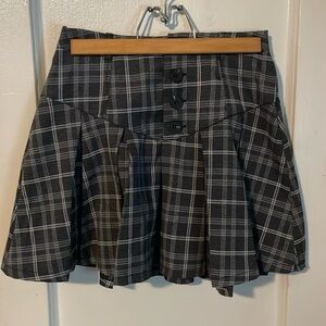 URBAN Romantics Gray and White Plaid Pleated Mini Skirt